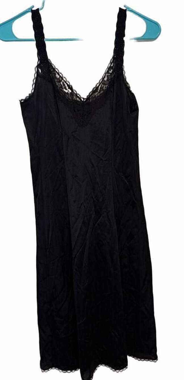 Vanity Fair Slip Dress Size 32 Black Nylon Lace Trim